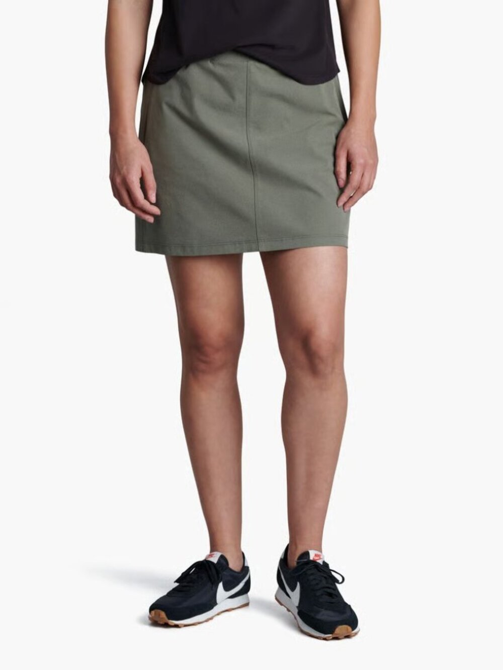 NWOT KUHL Freeflex Athletic Skirt Skort Sz M Sage Green Zip Pockets Style 6307